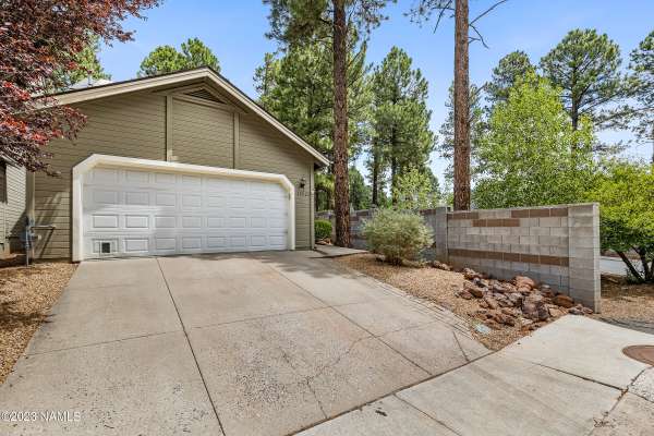 Flagstaff, AZ 86001,1782 W Camelot Drive