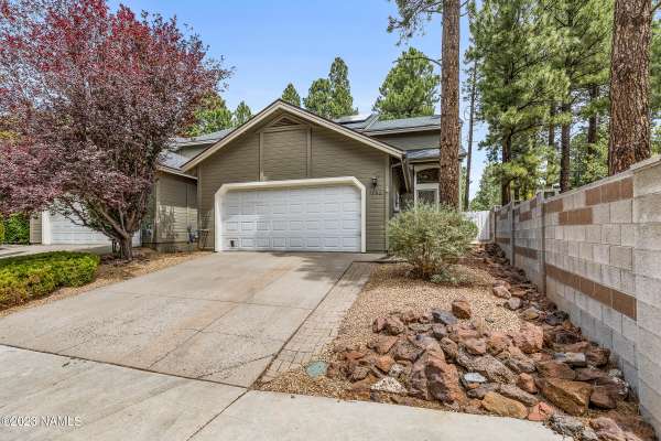 Flagstaff, AZ 86001,1782 W Camelot Drive