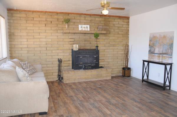 Winslow, AZ 86047,916 W Gilmore Street