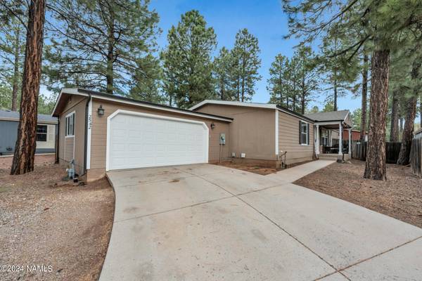 Flagstaff, AZ 86001,2542 W Zepher Avenue