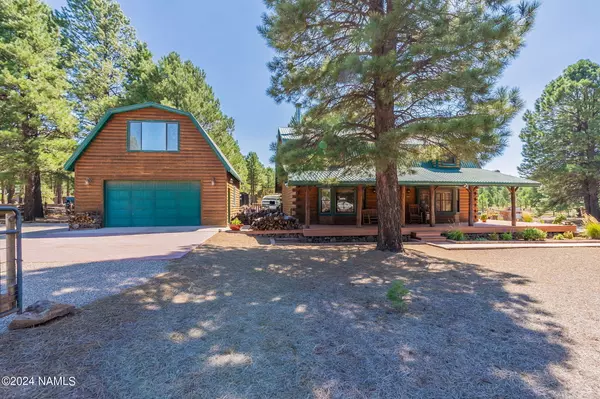 Williams, AZ 86046,953 S Minstrel Lane