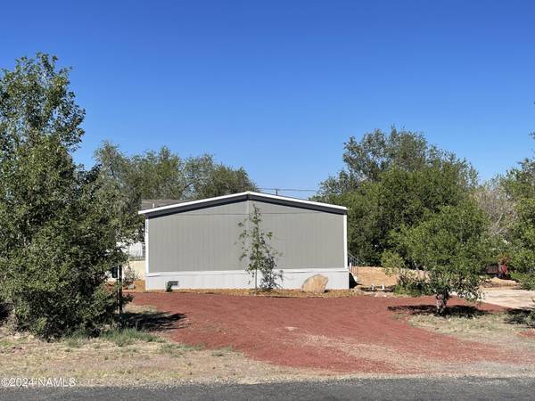 Ash Fork, AZ 86320,46886 8th Street