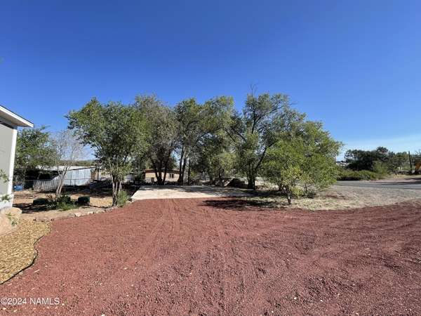 Ash Fork, AZ 86320,46886 8th Street