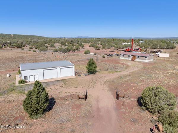 3654 N Quarry Road, Ash Fork, AZ 86320