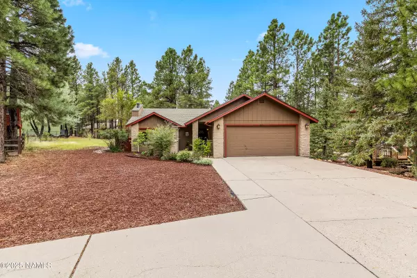 4500 E Flintwood Lane, Flagstaff, AZ 86004