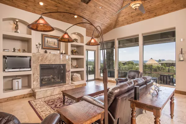 Payson, AZ 85541,910 N Scenic DR