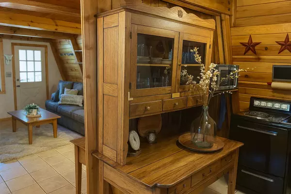 Pine, AZ 85544,4231 Cypress ST