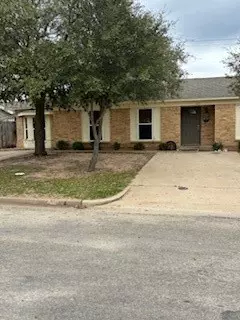 Mcgregor, TX 76657,521 David Davis DR