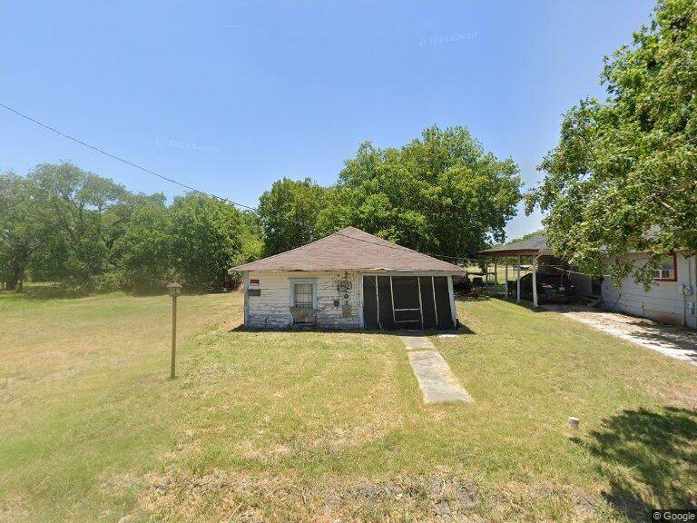 209 N Elm ST, Mart, TX 76664