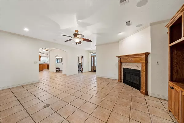 Troy, TX 76579,113 CR 453 RD