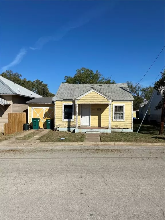 Gatesville, TX 76528,1005 Saunders ST