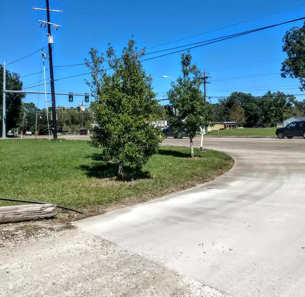 Lafayette, LA 70507,4535 Moss ST