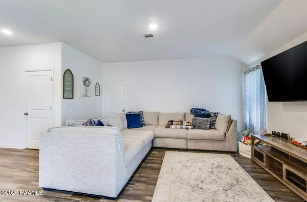 New Iberia, LA 70563,709 Timberstone DR