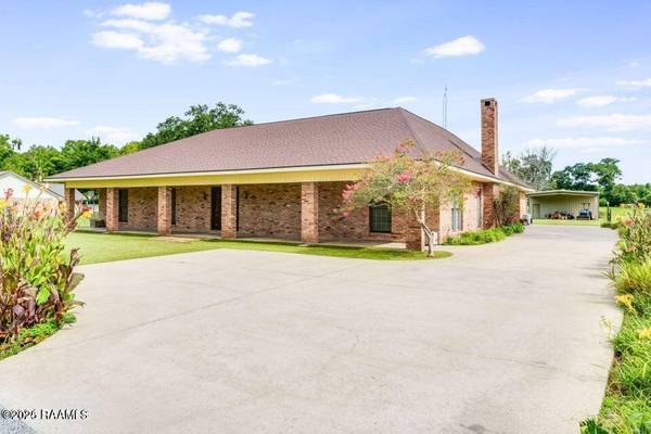 1210 S Henry ST, Abbeville, LA 70510