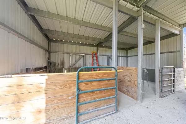 Broussard, LA 70518,110 Mission Hills DR