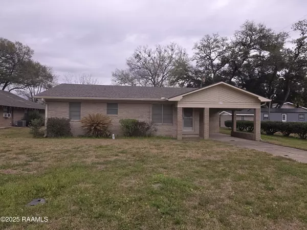 619 Evangeline ST, Ville Platte, LA 70586