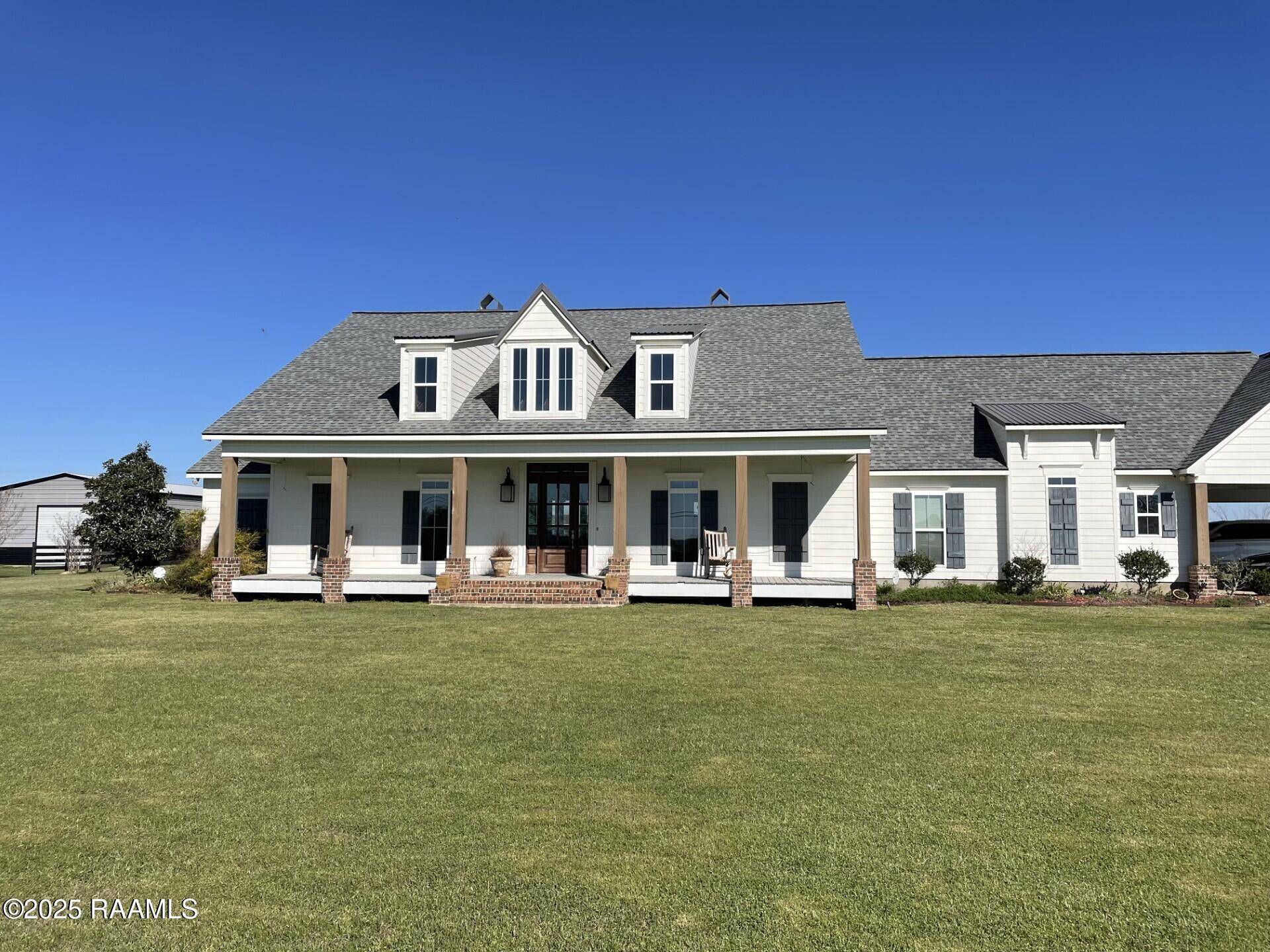 3713 Vidrine RD, Ville Platte, LA 70586