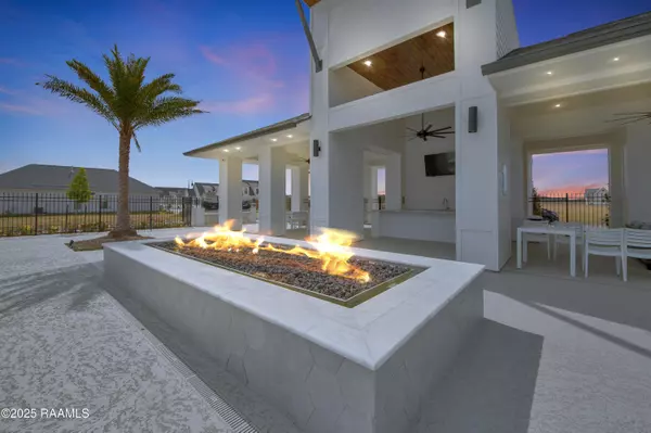 Scott, LA 70583,110 Breakers WAY