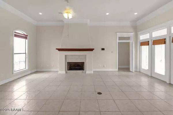 Youngsville, LA 70592,207 Copperfield WAY