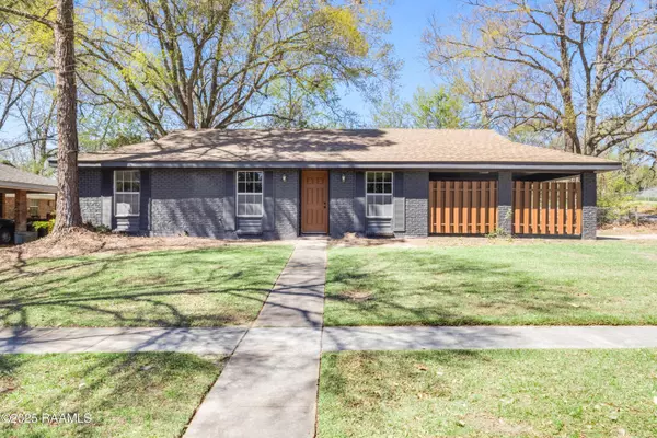 200 Winsor DR, Lafayette, LA 70507