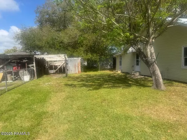 Jeanerette, LA 70544,713 Felix ST