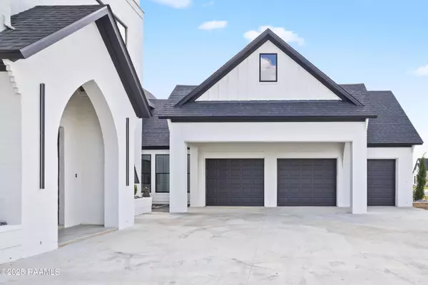 Youngsville, LA 70592,207 Sabal Bend DR