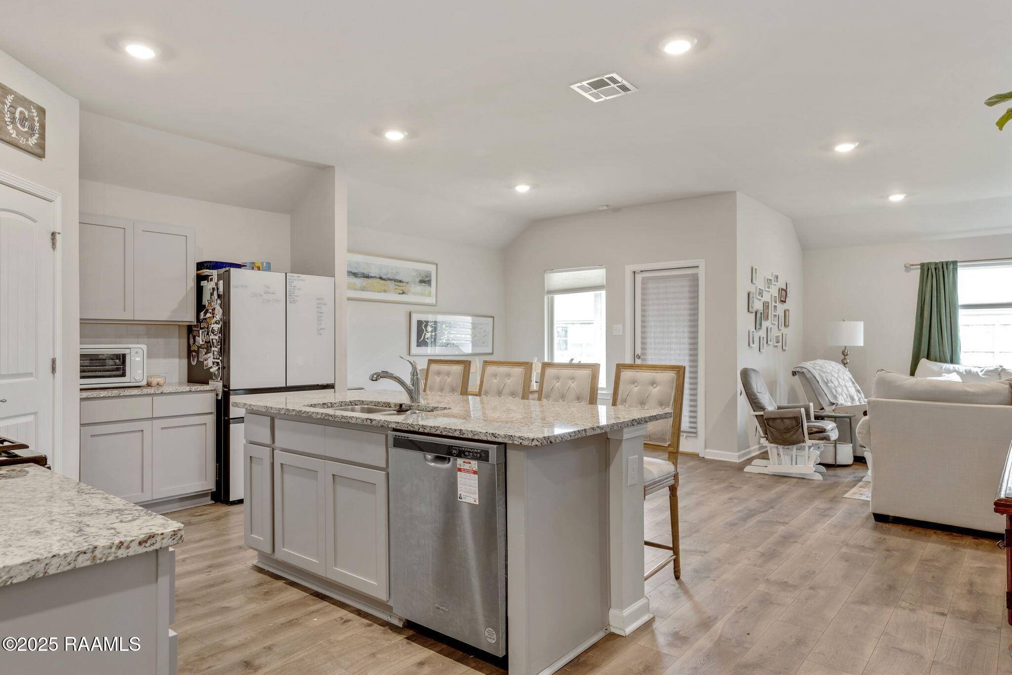 Lafayette, LA 70507,111 Southern Oak DR