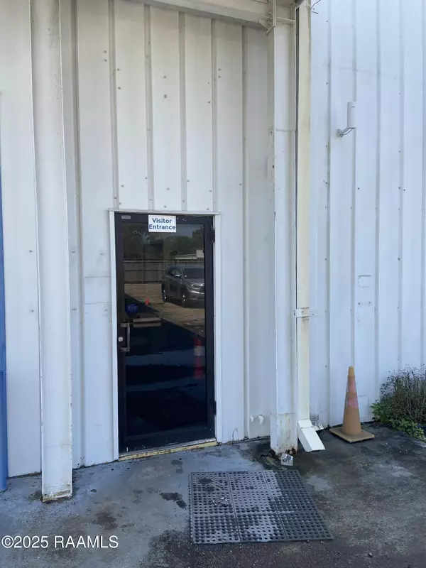 New Iberia, LA 70560,501 W Admiral Doyle DR
