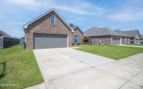 Lafayette, LA 70506,112 Gentle Crescent LN