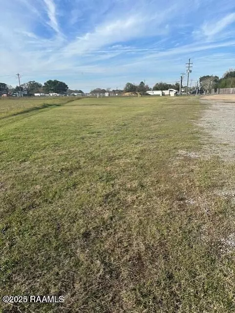 Duson, LA 70529,933 B Ridge RD