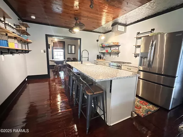 Abbeville, LA 70510,509 E Saint Victor ST