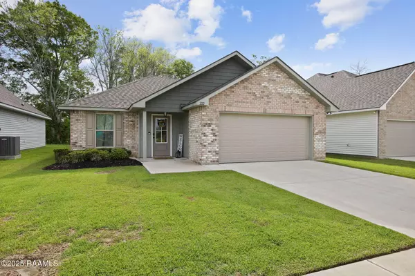 222 Cainwood CT, Carencro, LA 70520