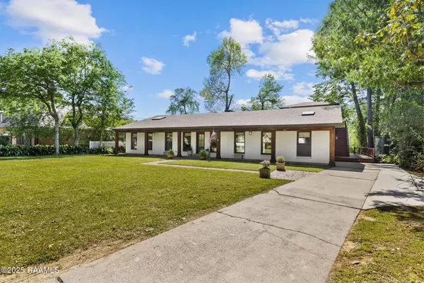 306 Laurence AVE, Lafayette, LA 70503