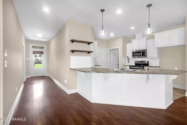 Lafayette, LA 70508,202 Adelaide DR
