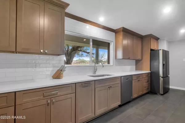 Lafayette, LA 70507,4100 Moss ST