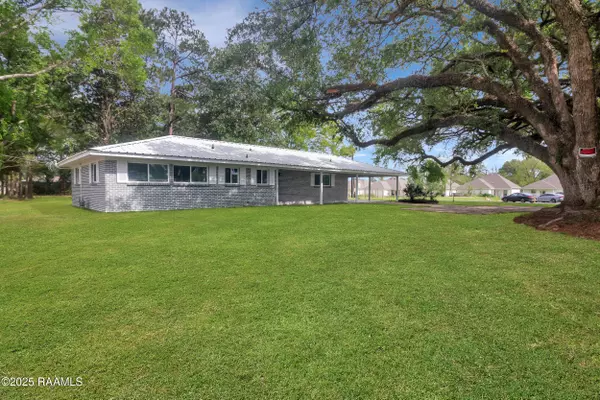 Lafayette, LA 70507,4100 Moss ST