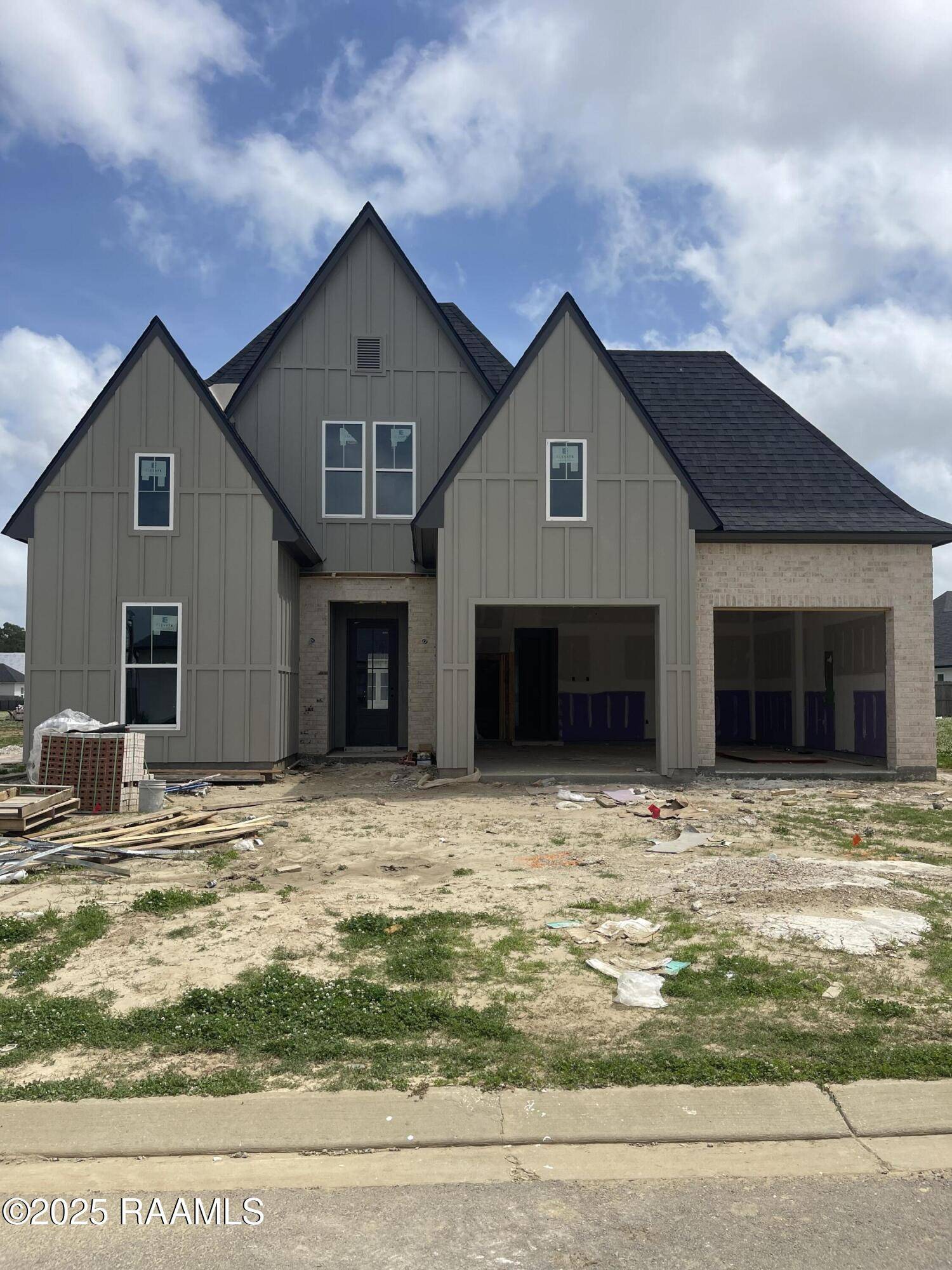 Youngsville, LA 70592,210 Amsterdam AVE