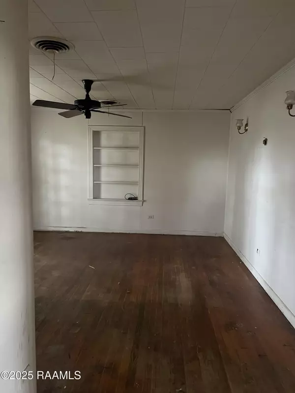 New Iberia, LA 70560,603 Fontelieu DR