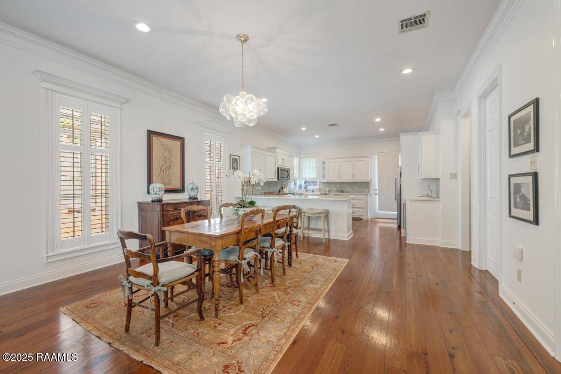 Lafayette, LA 70508,230 Annunciation ST