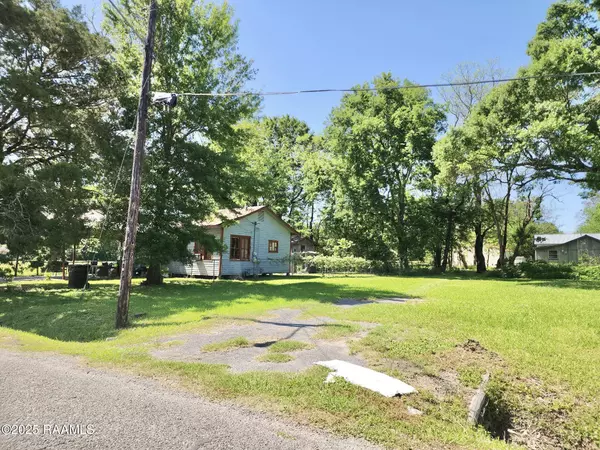 Breaux Bridge, LA 70517,438 Alexander ST