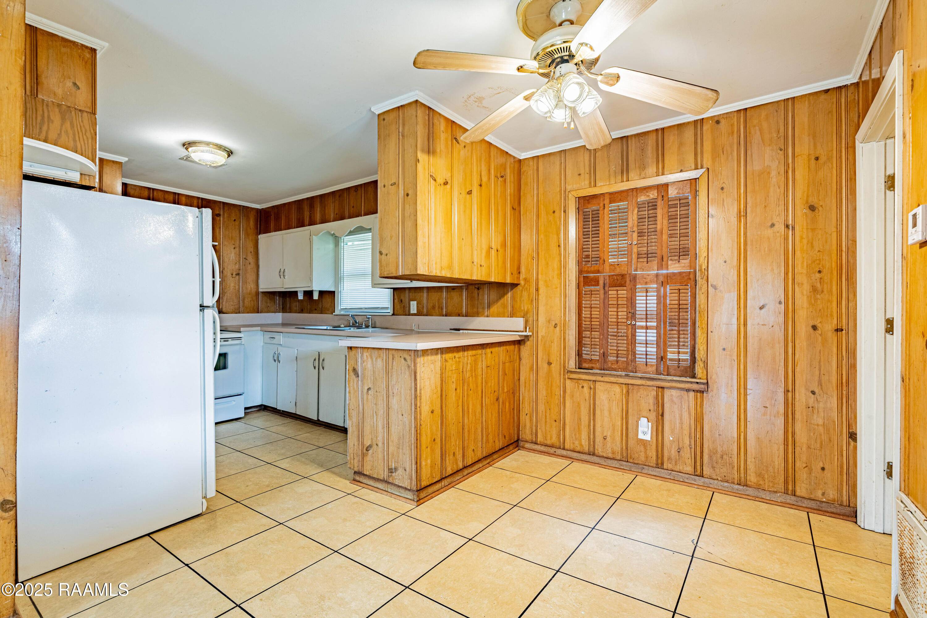 Lafayette, LA 70503,204 Eastland DR