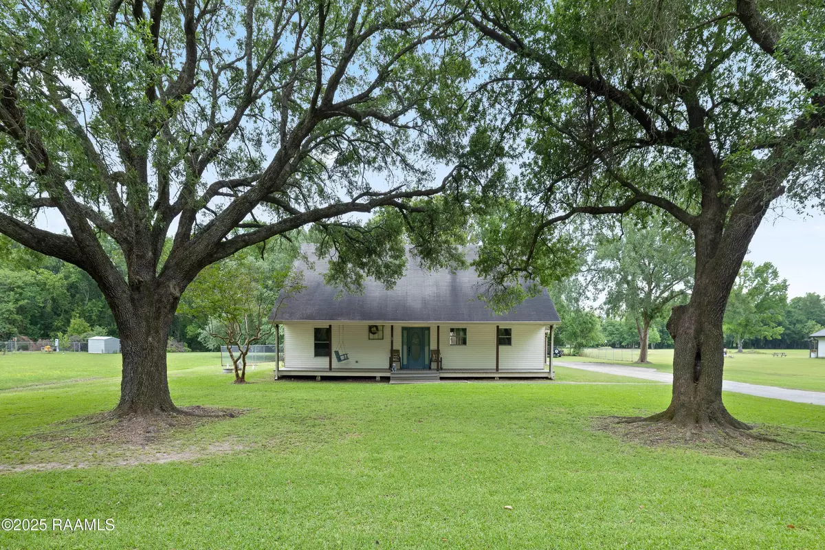 Carencro, LA 70520,334 Meche RD