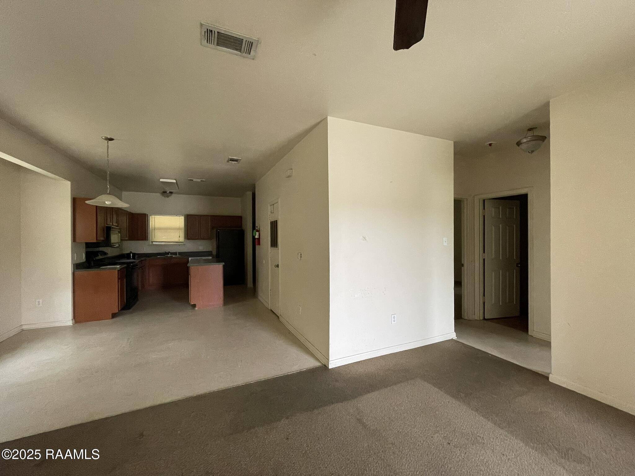 Opelousas, LA 70570,127 Piper DR