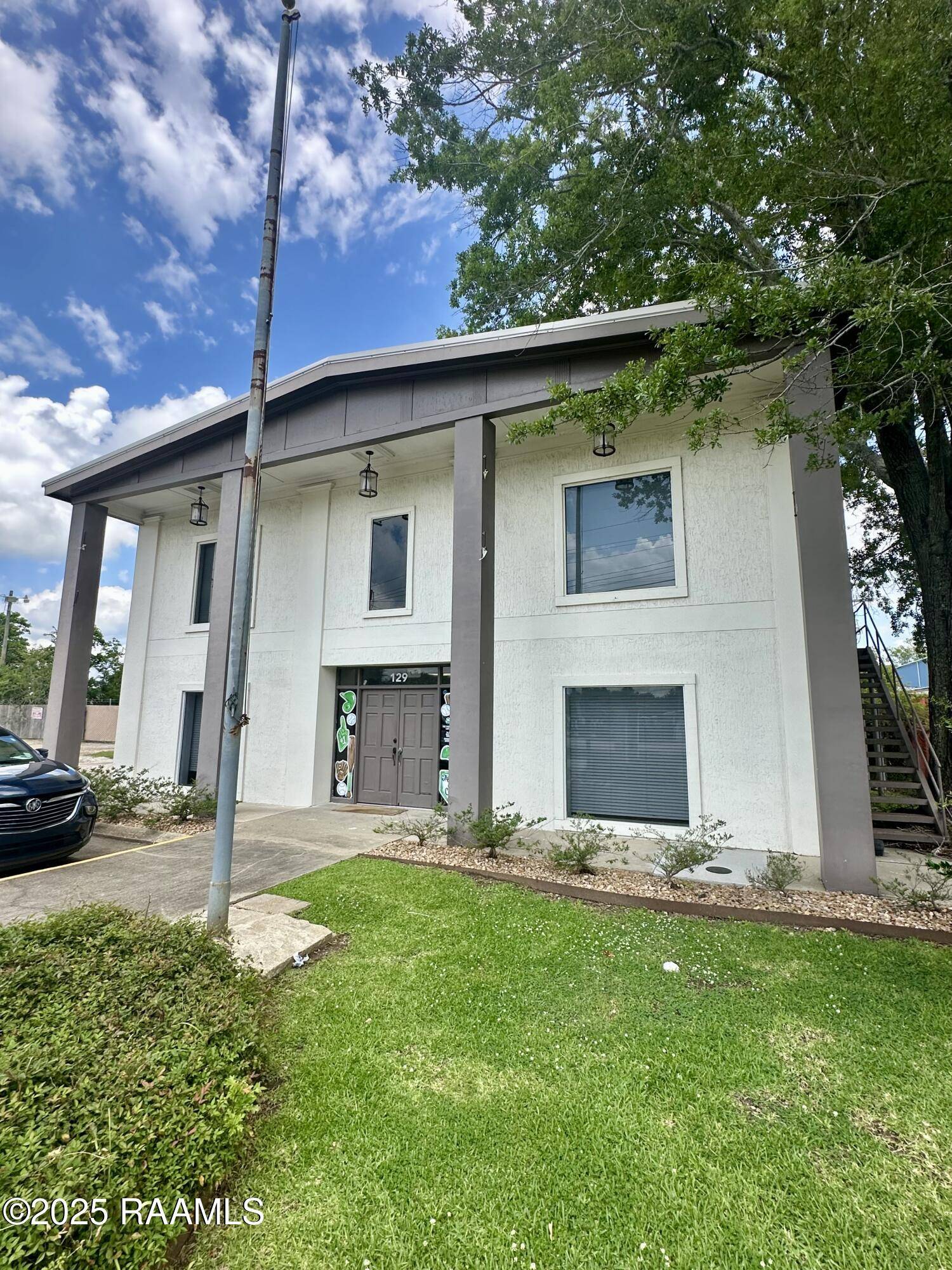 129 Youngsville HWY, Lafayette, LA 70508