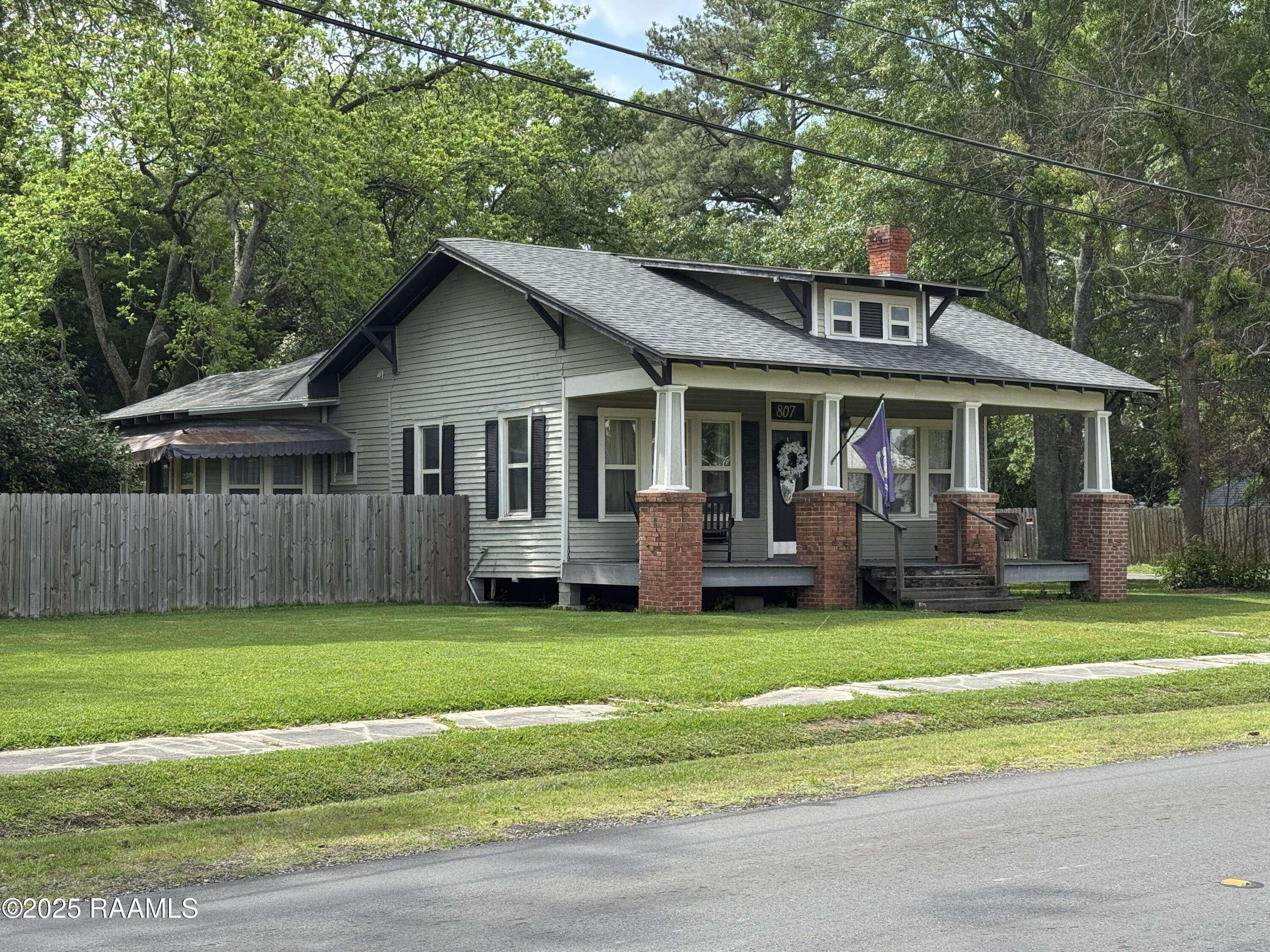 Rayne, LA 70578,807 N Polk ST