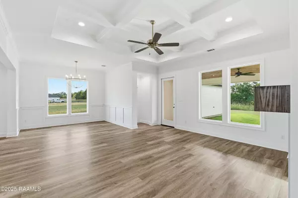 Broussard, LA 70518,114 Fountain Meadow DR