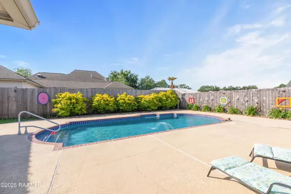 Breaux Bridge, LA 70517,492 Kent ST