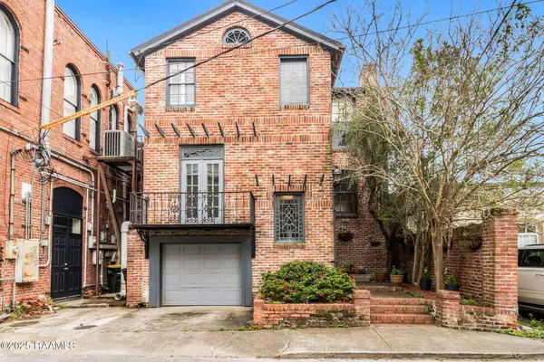 109 French ST, New Iberia, LA 70560
