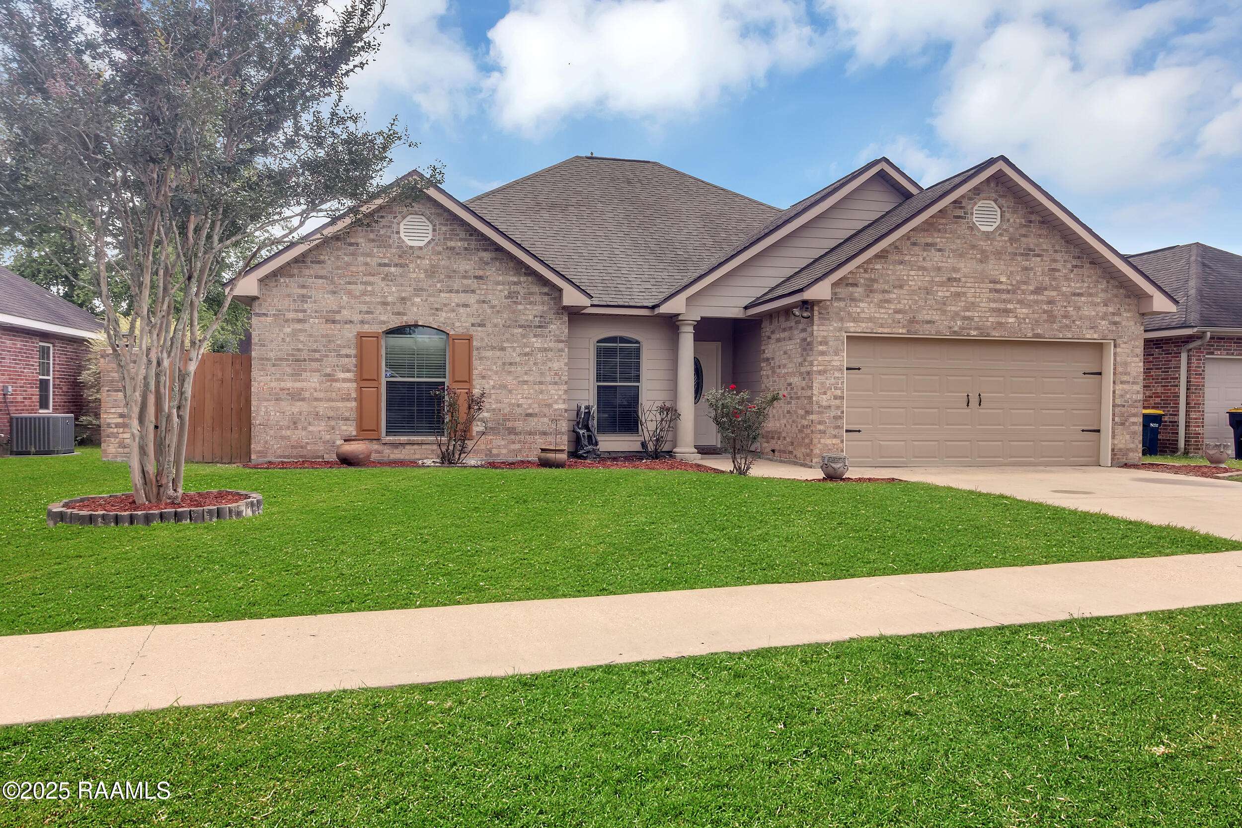 408 Rue Ciel, Carencro, LA 70520