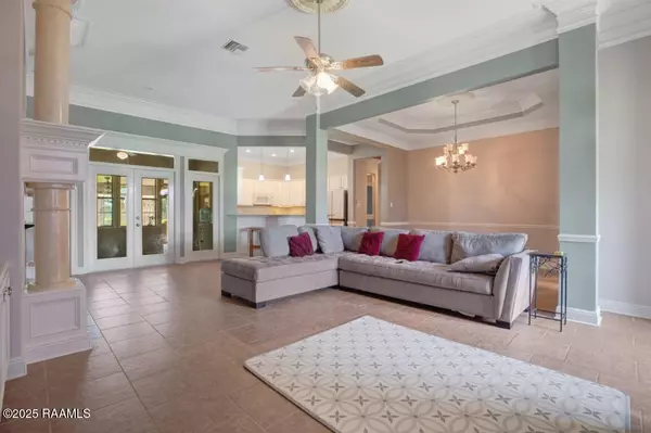 Youngsville, LA 70592,102 Gaslight LN